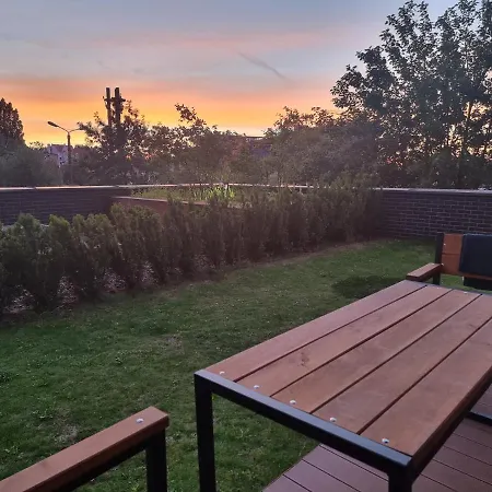 Cozy In The Centre Of *